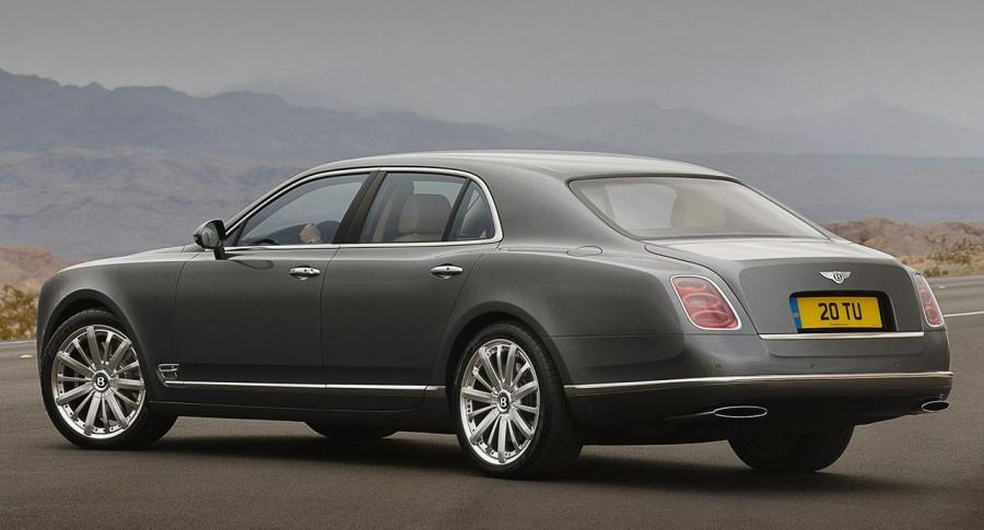  Bentley Mulsanne Mulliner Driving Specification 2013 года  (фото 5 из 18)